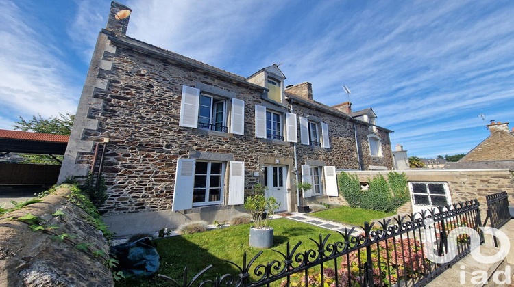 Ma-Cabane - Vente Maison Châteauneuf-d\'Ille-Et-Vilaine, 200 m²